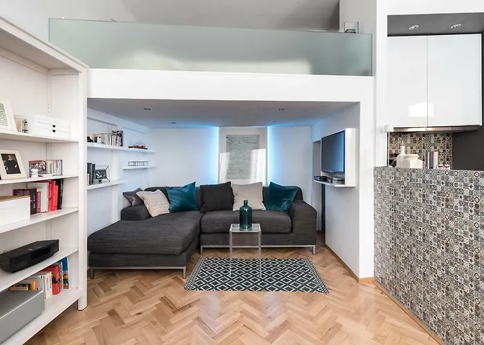 Elegant Apartment